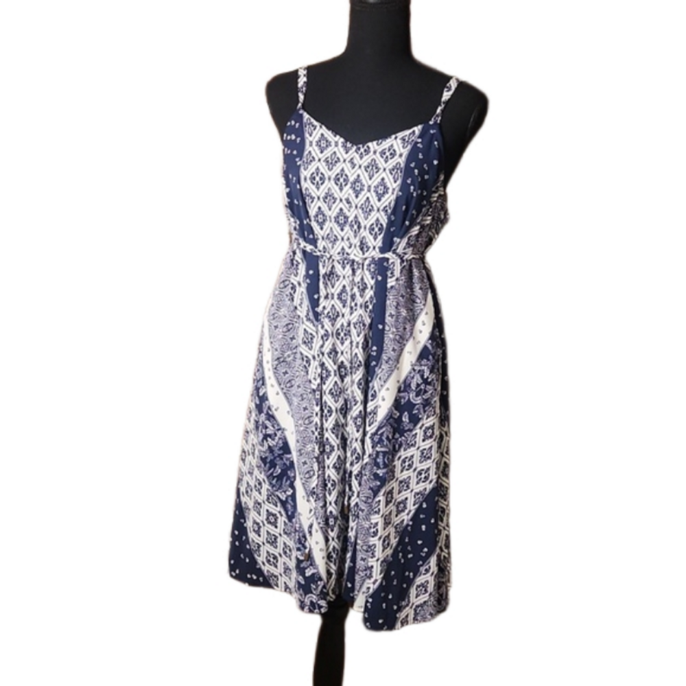 Motherhood Maternity paisley dress, size Small